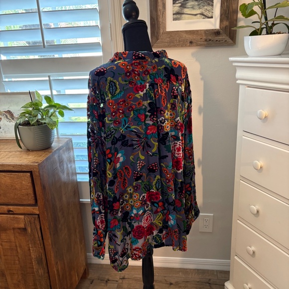 Johnny Was MINTO BURNOUT YRENE BLOUSE 3X - Picture 3 of 10